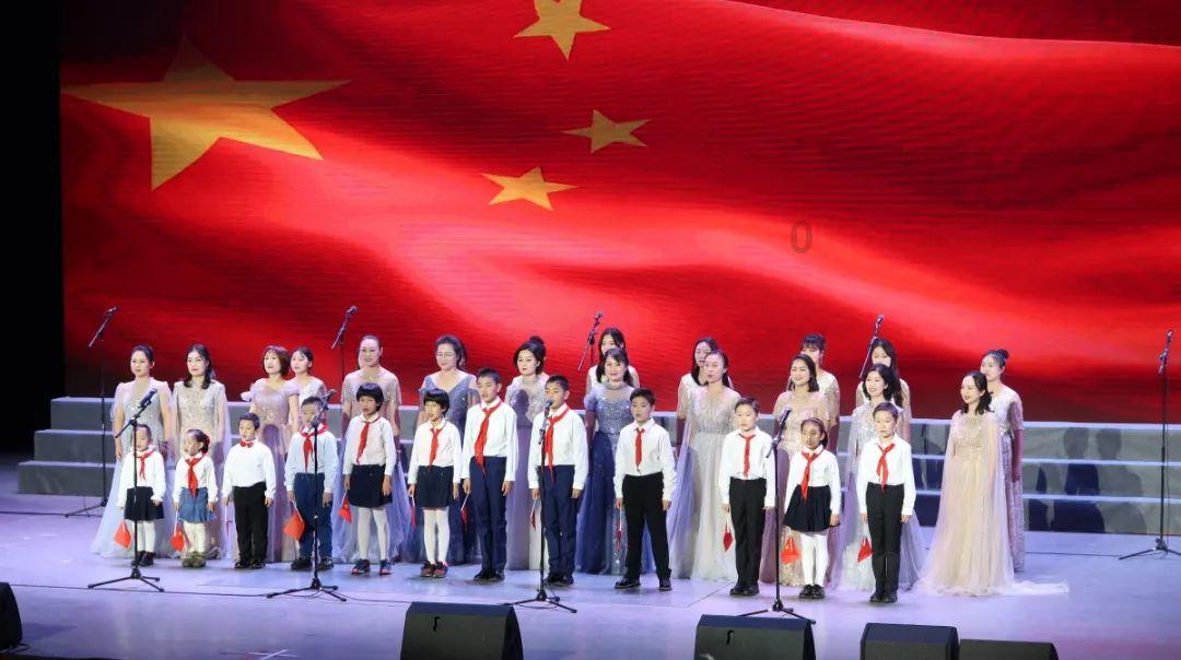 他一首歌火遍大江南北,63岁患病离世,3个前妻无一参加葬礼